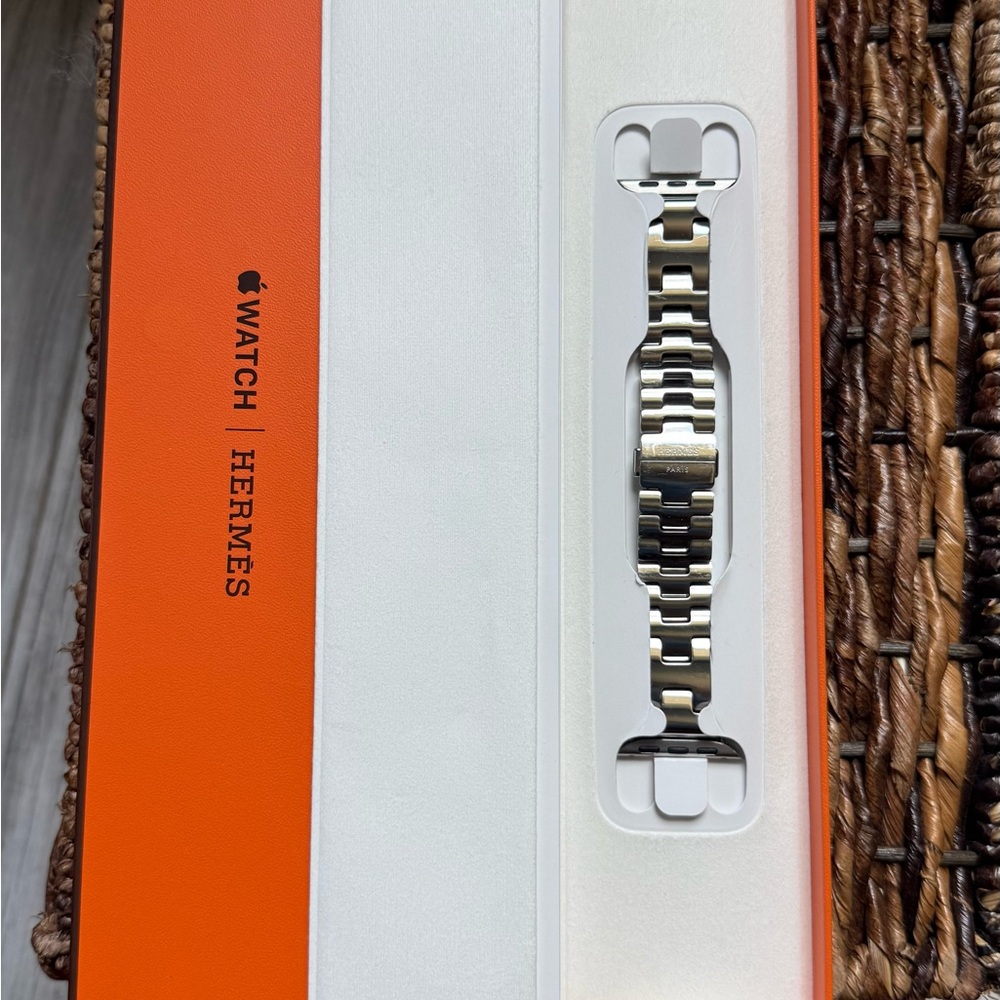Apple Watch Hermes Grand H Bracelet